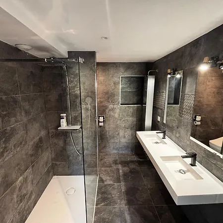Penthouse Signature, Vue Imprenable 아파트 *