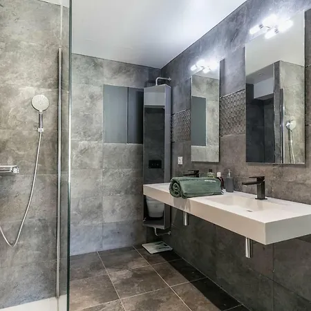 Penthouse Signature, Vue Imprenable ラット