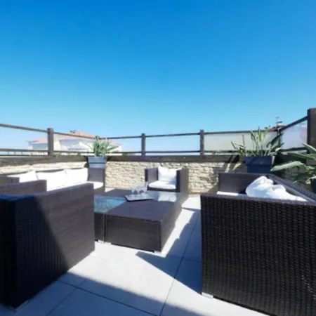 Penthouse Signature, Vue Imprenable * Lattes